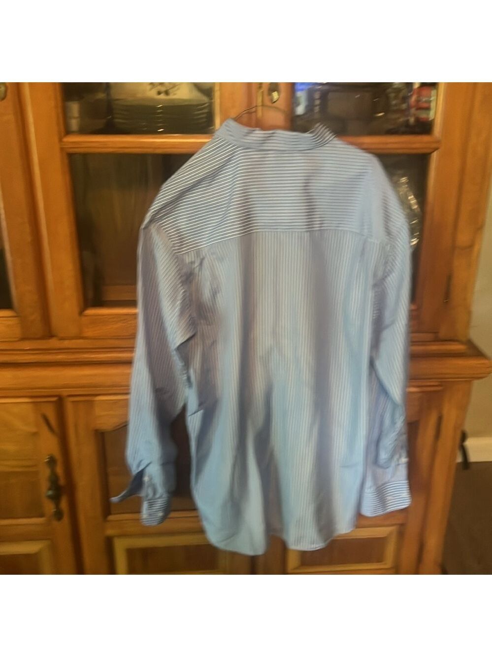 Men’s dress shirt - Picture 2 of 3